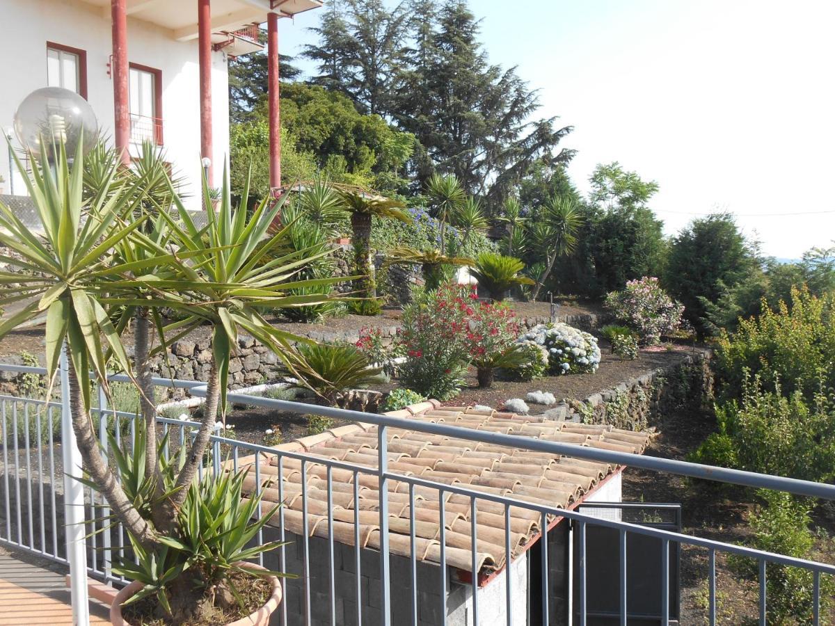 Al Villino Sunshine In Villa Con Piscina Ed Idromassaggio Sant'Alfio Екстер'єр фото